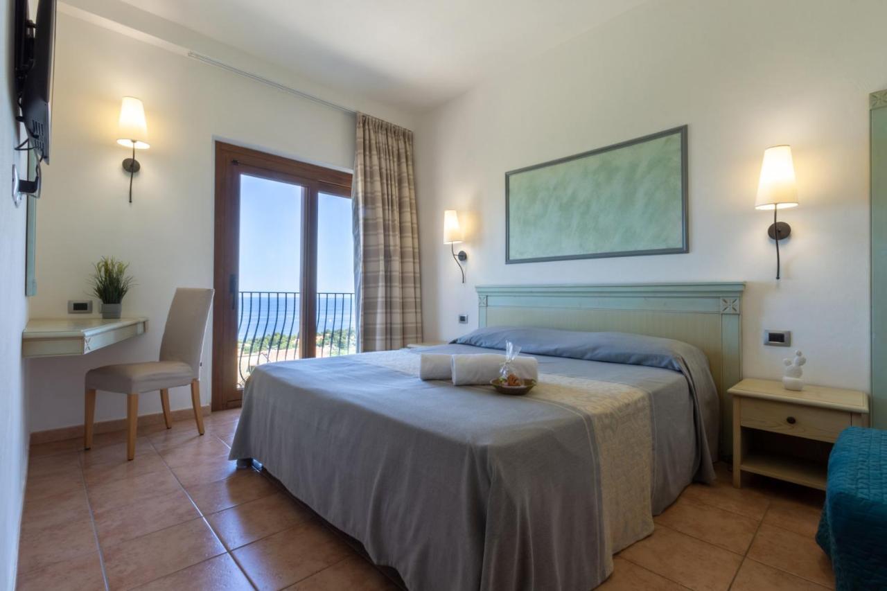Double Room with Sea View,1433595688:JPEG