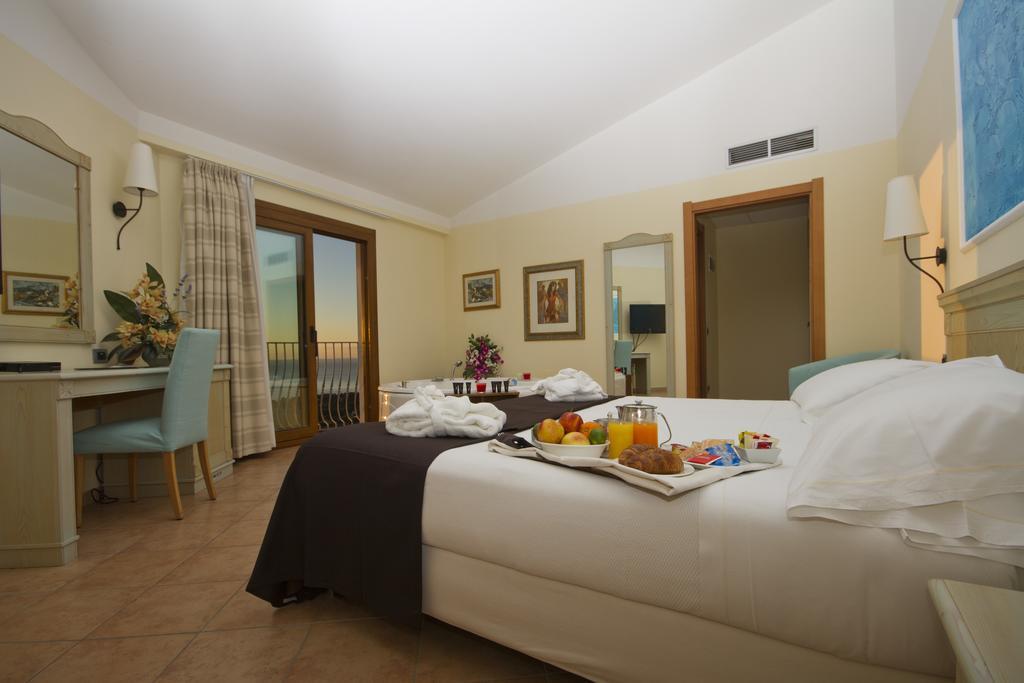 Double Room Spa Bath