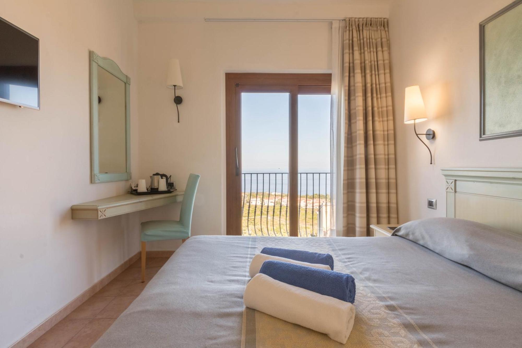 Double Room Sea View